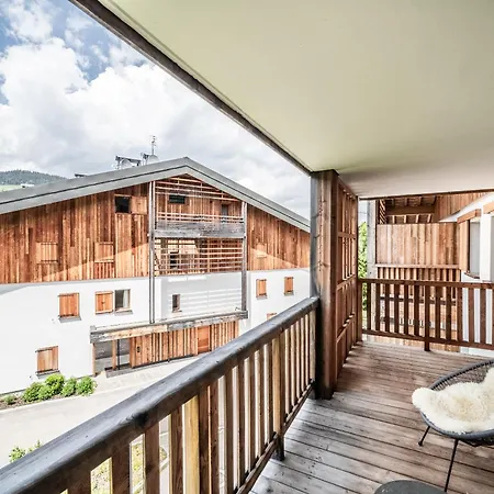 Opale - By Emerald Апартаменты