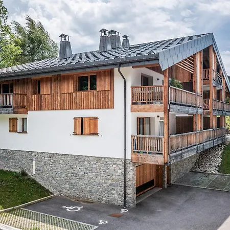 Opale - By Emerald *