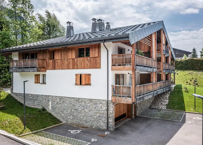 Opale - By Emerald *